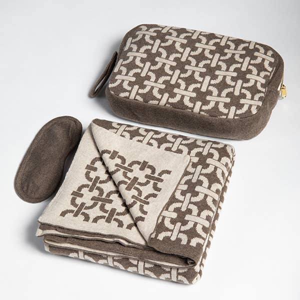 Chains Cotton Travel Blanket and Eye Mask Set Dark Brown