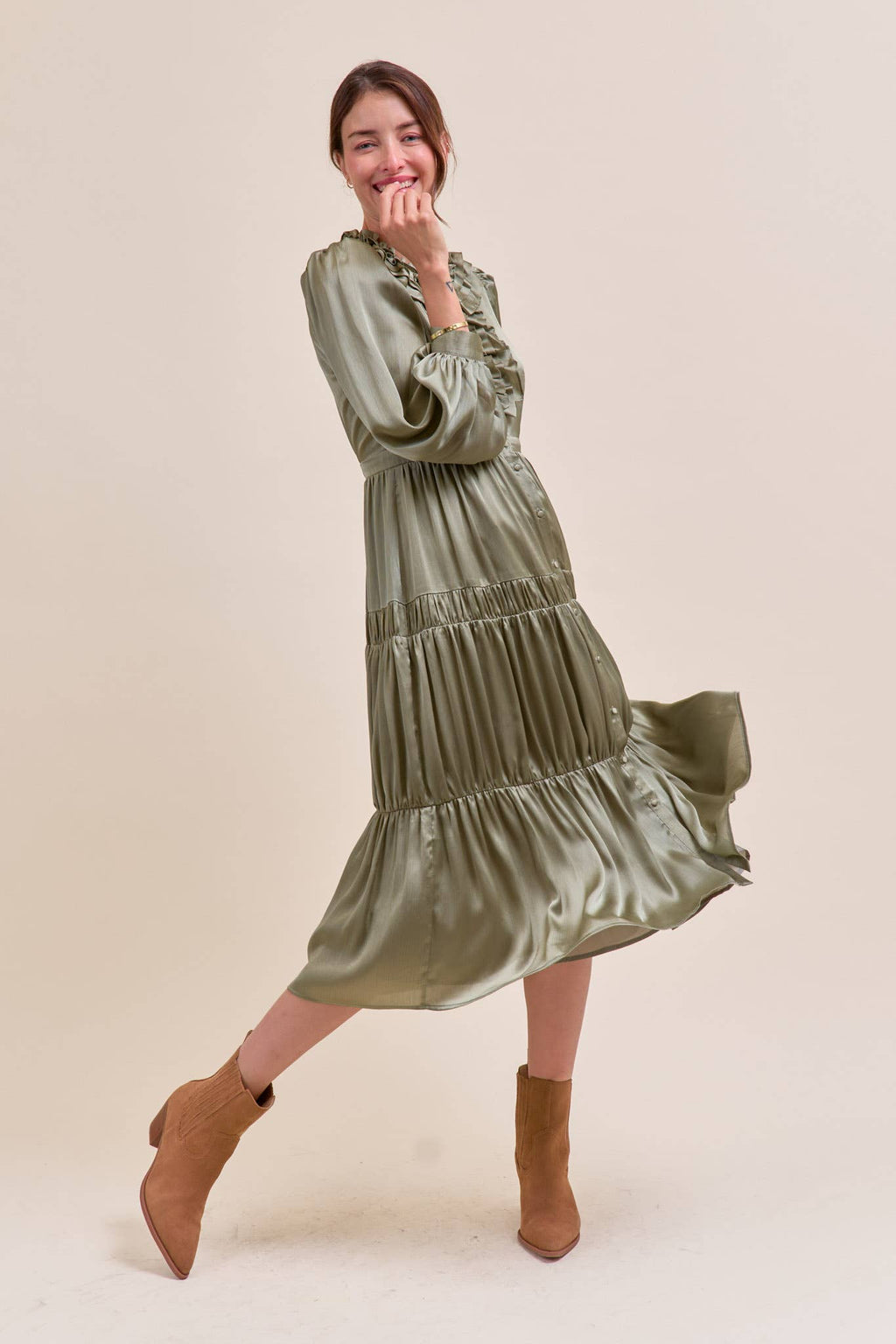 RUFFLE TIERED NECKLINE BUTTON DOWN MIDI DRESS MDR4199