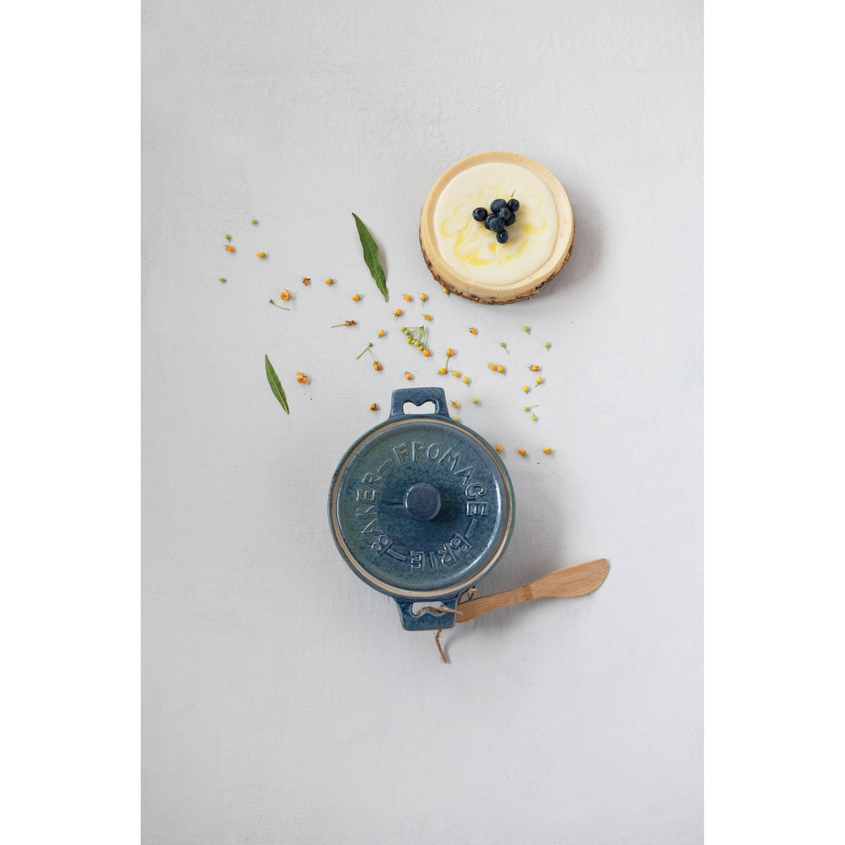 Stoneware Brie Baker with Bamboo Spreader, Blue